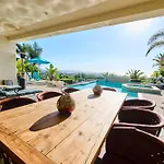 360 Degree Ocean & City Views With Pool, Spa, Close To The Beach! Pets Ok