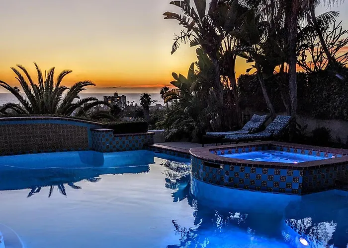 360 Degree Ocean & City Views With Pool, Spa, Close To The Beach! Pets Ok